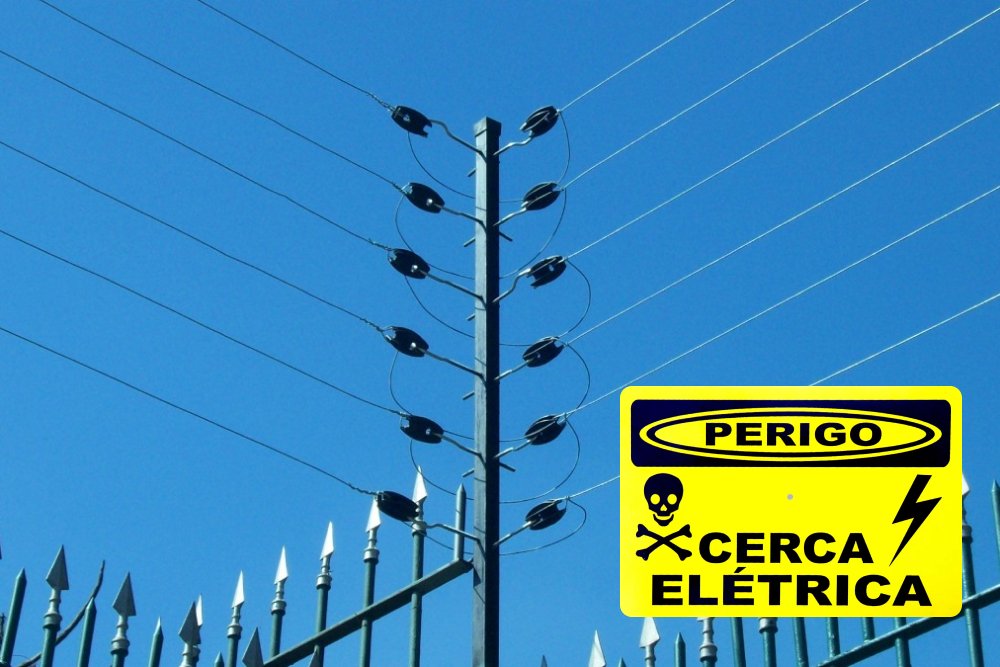 Cerca Elétrica com Placa de Perigo